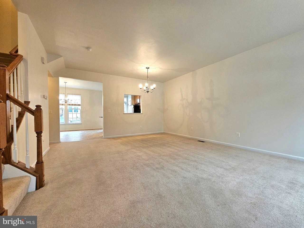 15314 Elizabeth Burbage Loop - Photo 2 of 28