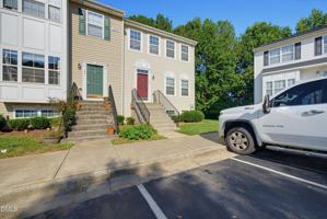 featured image of 2910 Barrymore St