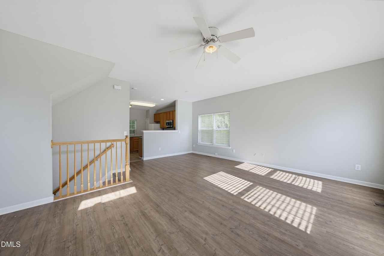 2910 Barrymore St #100 - Photo 5 of 46