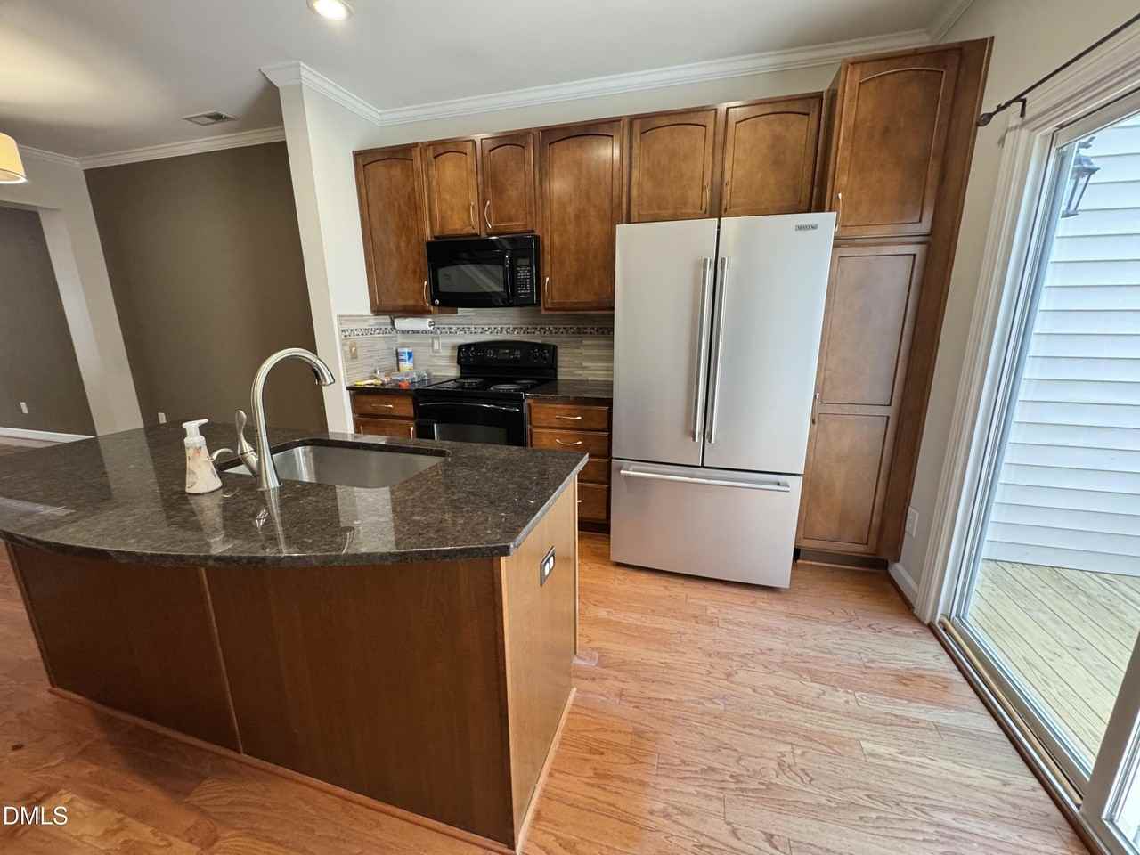 8788 Cypress Grove Run - Photo 5 of 22