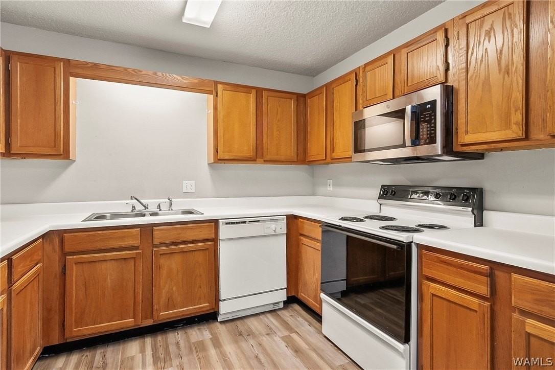 2515 Veterans Memorial Pkwy #114 - Photo 4 of 17
