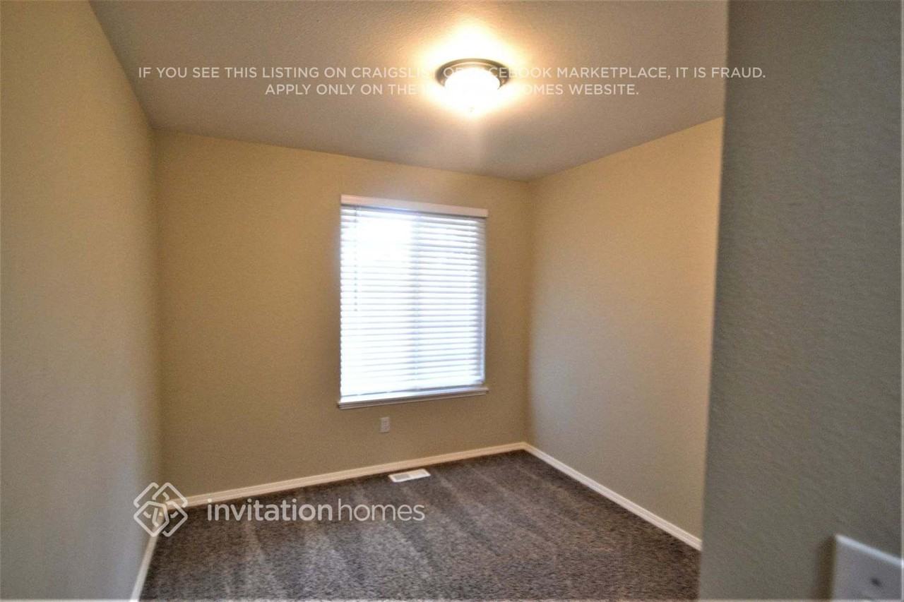 1610 56th Ave Ne - Photo 7 of 15