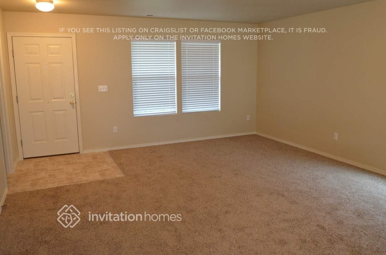 21644 Se 298th Pl - Photo 2 of 12
