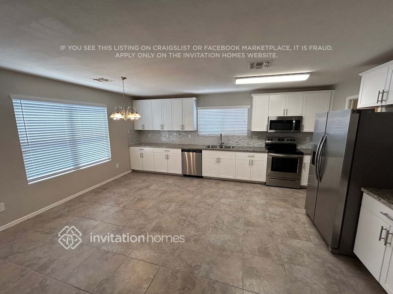 16205 S 17th Dr - Photo 5 of 15