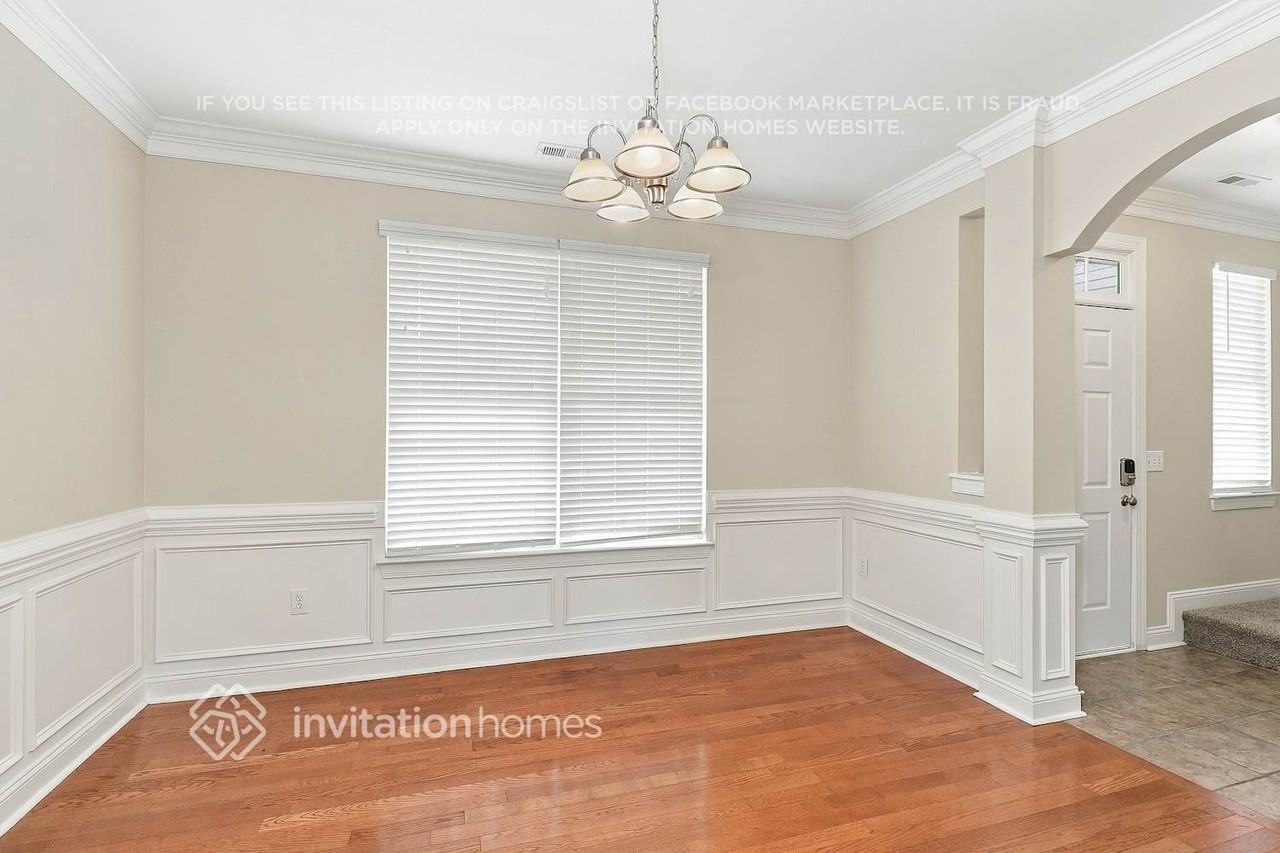 3241 Elliot Jacob Ave - Photo 5 of 18