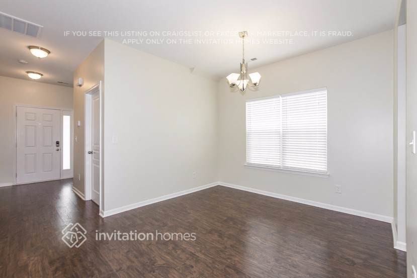 9022 Glenashley Dr - Photo 2 of 16