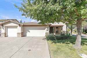 featured image of 1118 Lawrence Ln