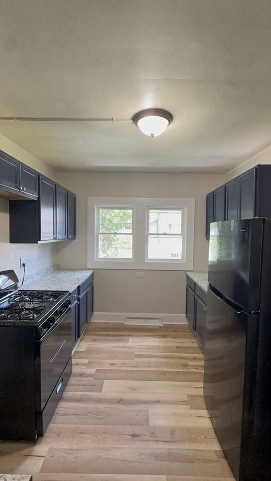 176 W Calthrop Ave #1 - Photo 2 of 8