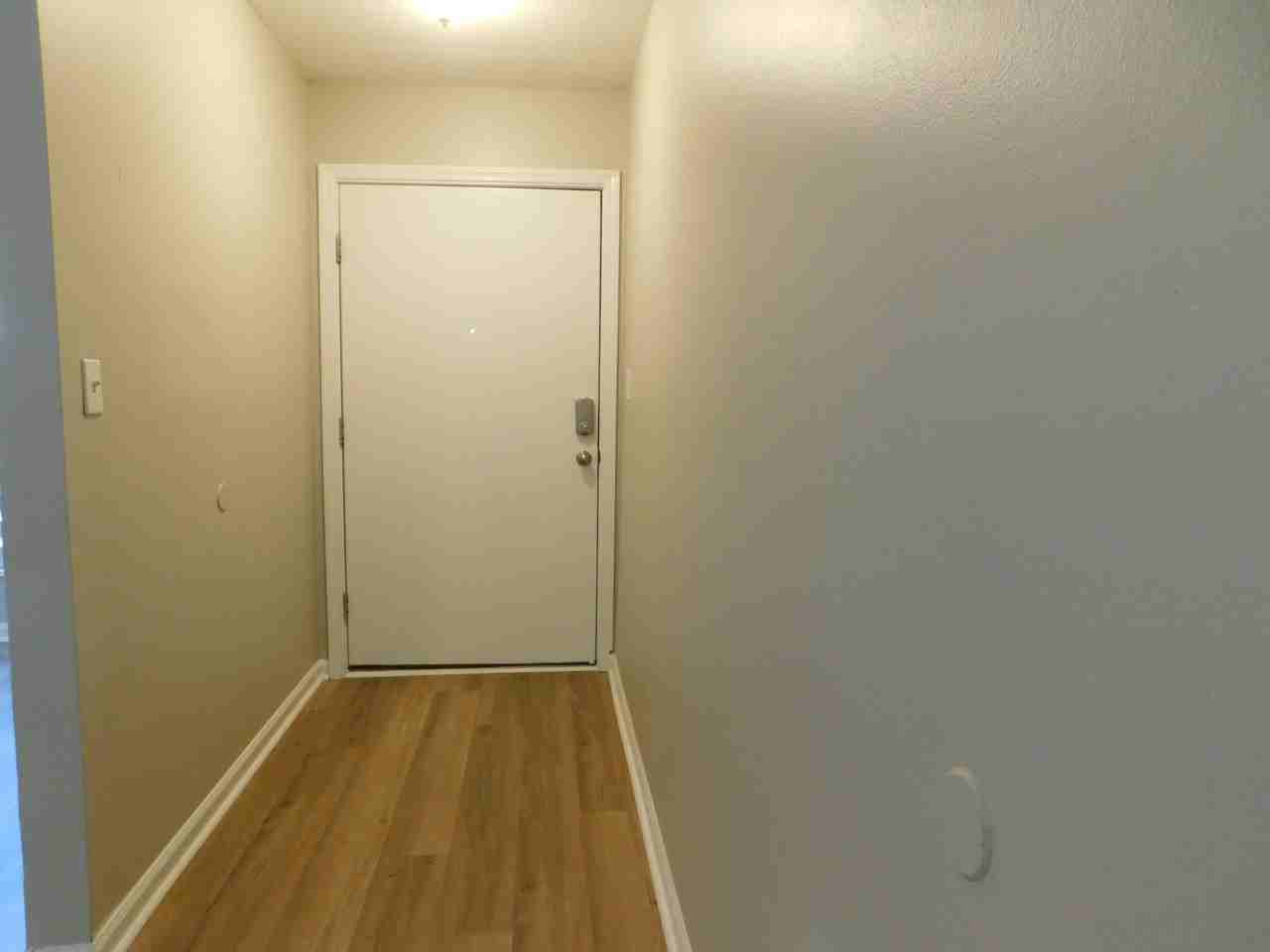 270 Spring St Sw #1 - Photo 3 of 13