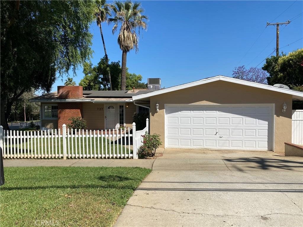 727 E Palm Ave - Photo 4 of 20