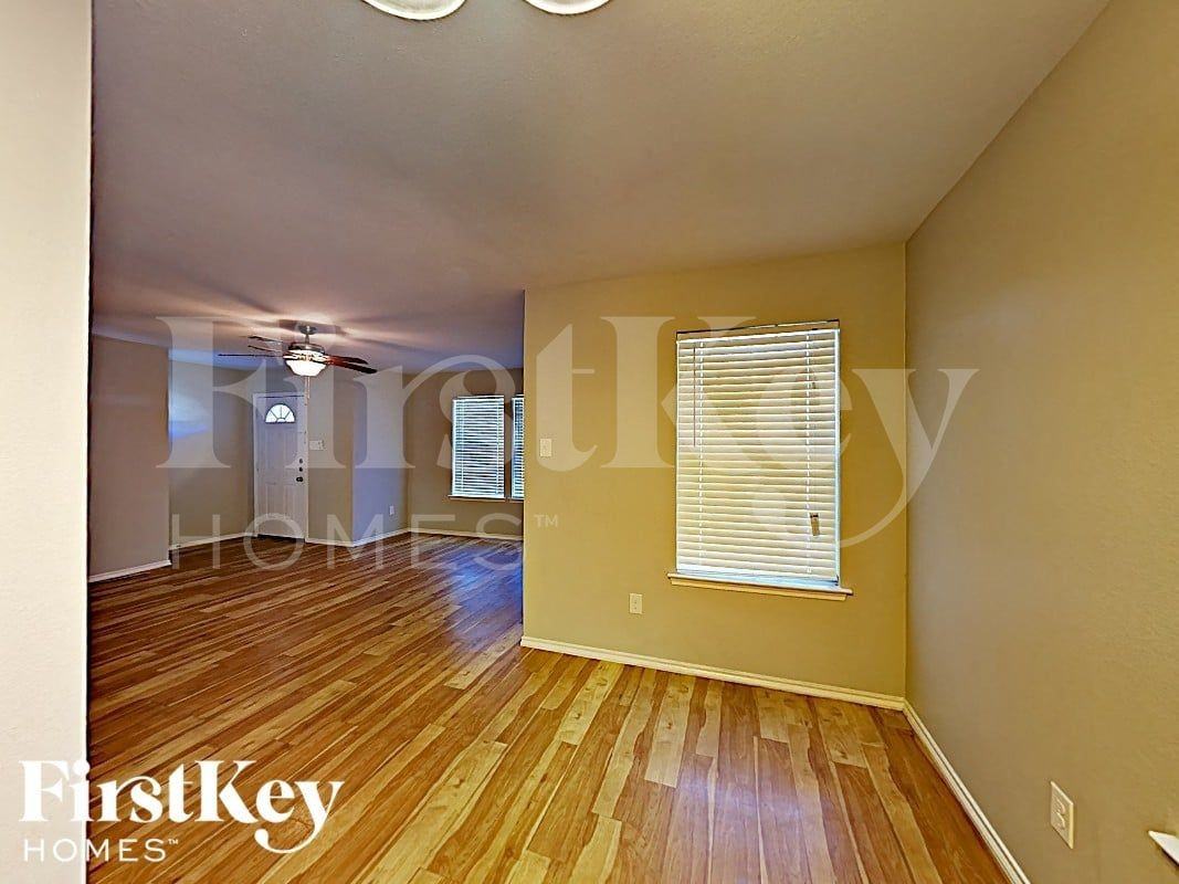 809 Tuskegee St - Photo 7 of 16