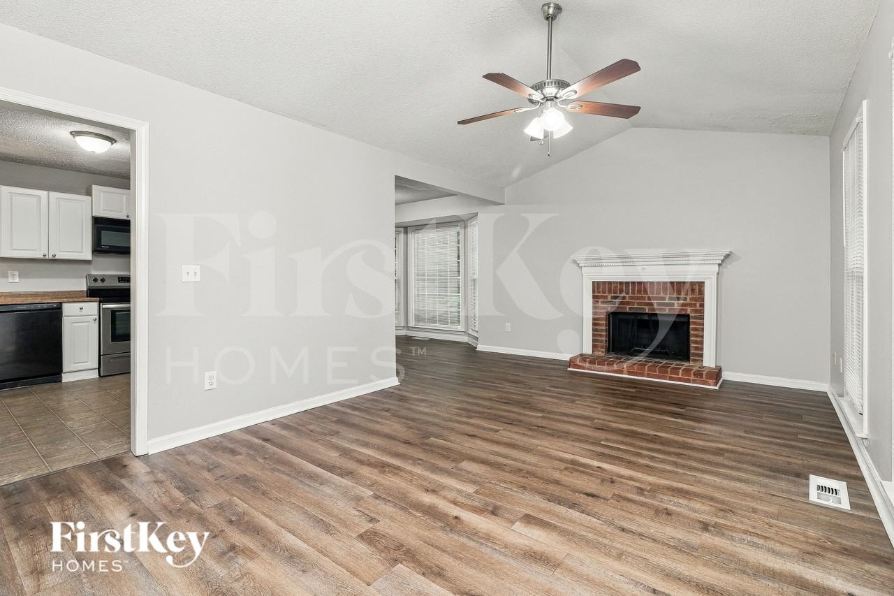 5392 Muirwood Pl - Photo 3 of 16
