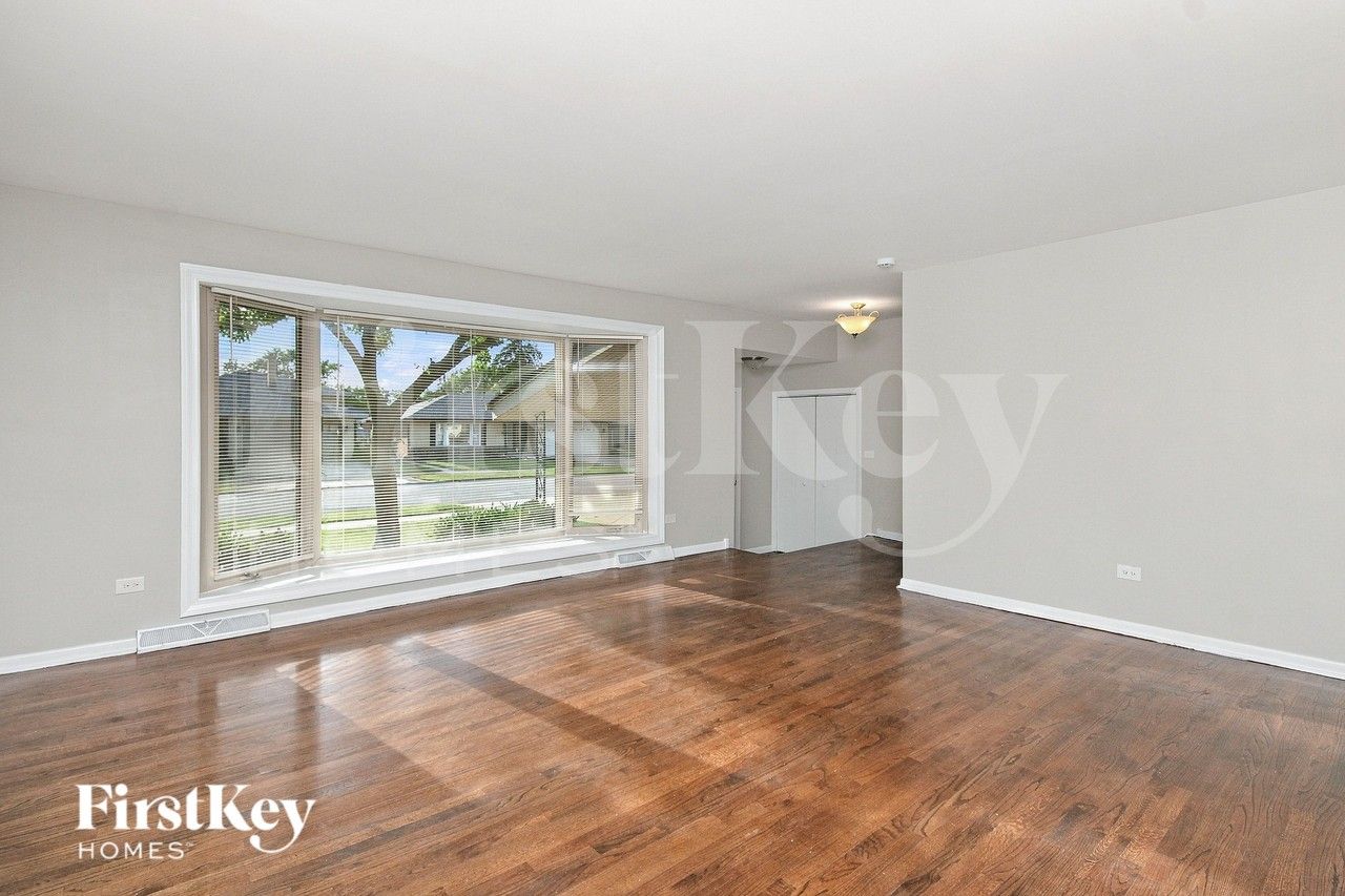 16817 Ellis Ave - Photo 3 of 16