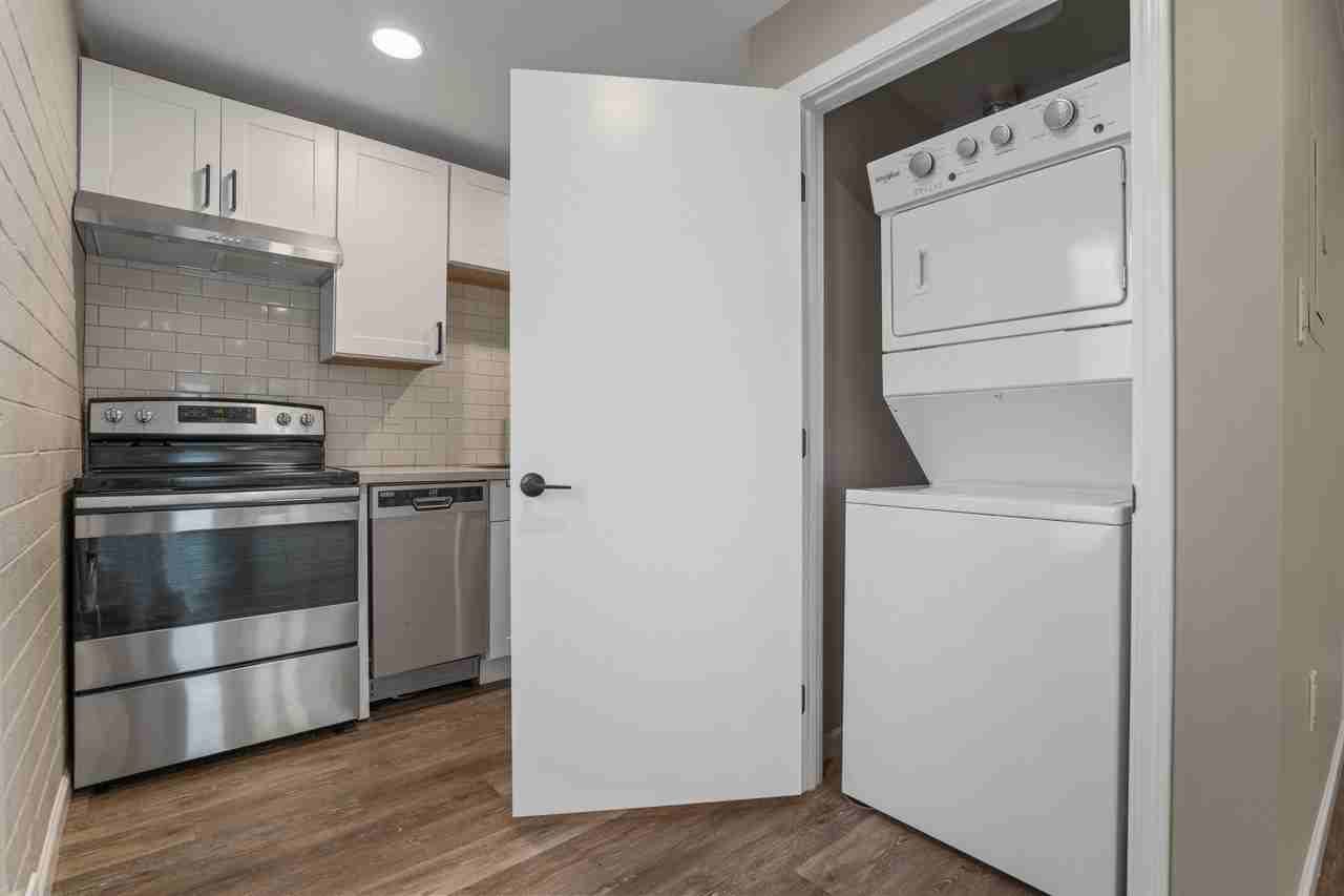 1606 E Catalina Dr #G - Photo 6 of 18