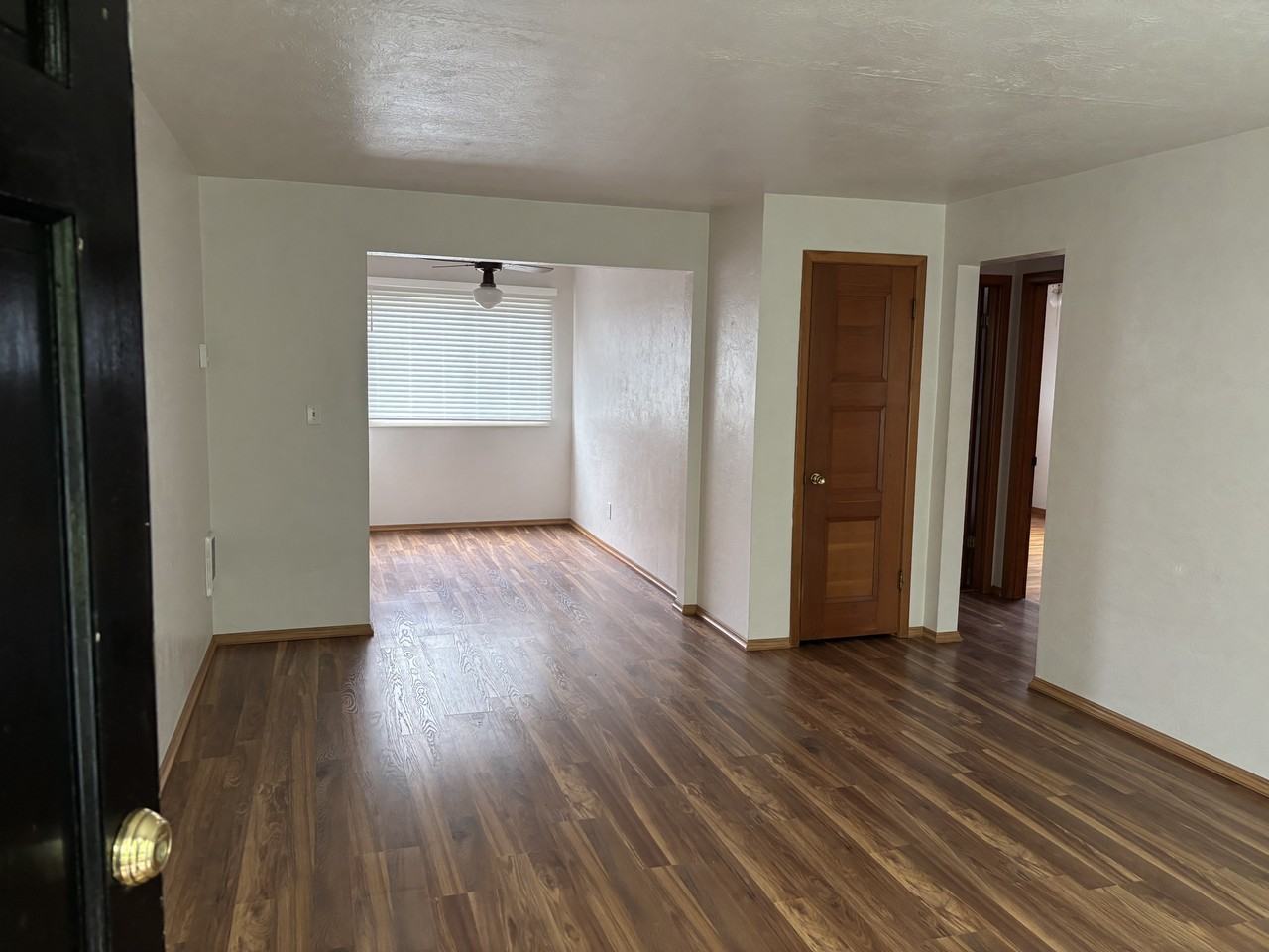 772 Cottage St Ne #772 - Photo 3 of 12