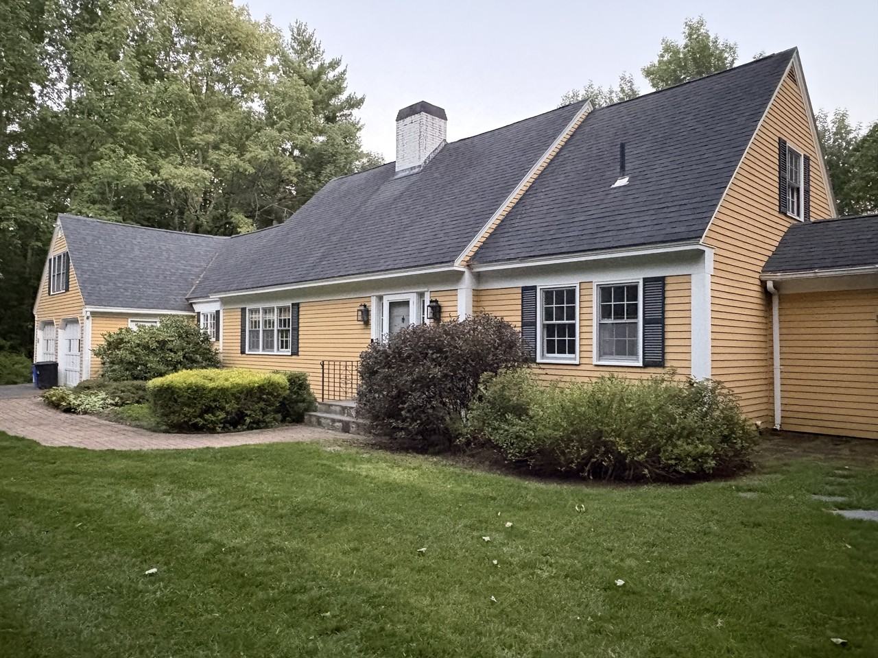 172 Readfield Rd - Photo 2 of 47