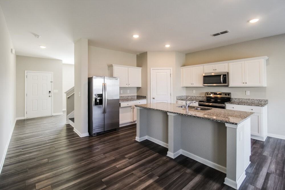 3944 Kendrick Cir - Photo 6 of 17