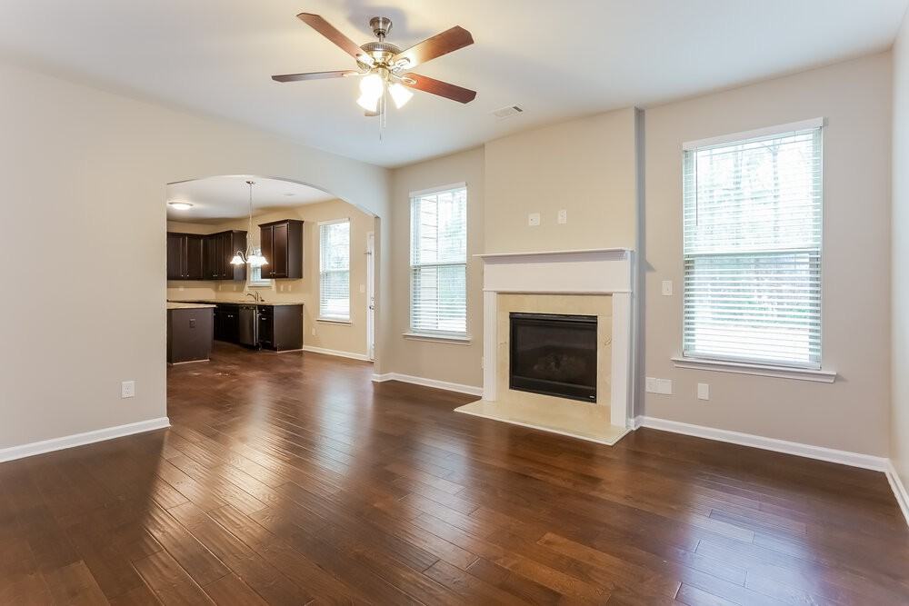 677 Rockingham Dr - Photo 5 of 17