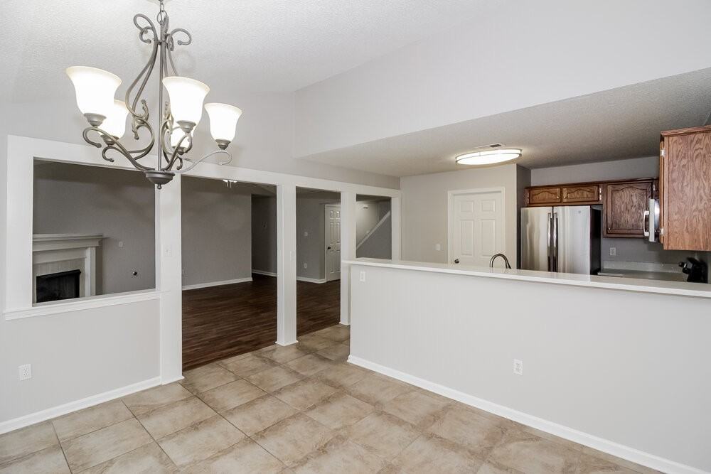 8052 Mary Payton Dr - Photo 7 of 17