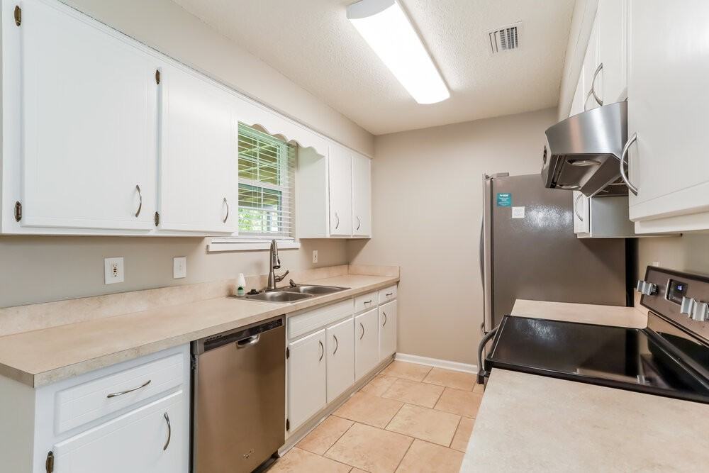 2204 John Morton Rd - Photo 3 of 14