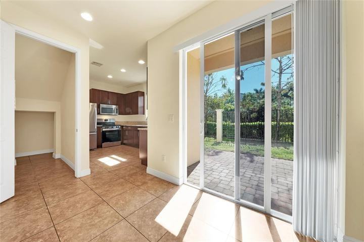 6974 Long Pine Circle - Photo 6 of 8
