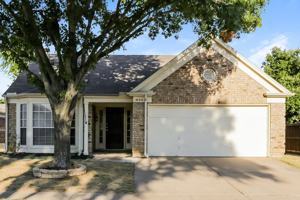 featured image of 7024 Wooddale Dr
