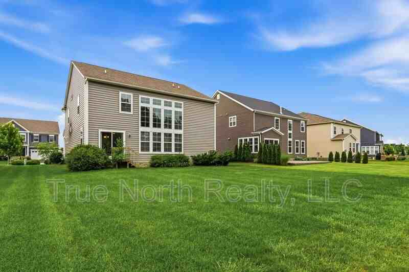 7382 Yarrow Run Rd - Photo 6 of 50