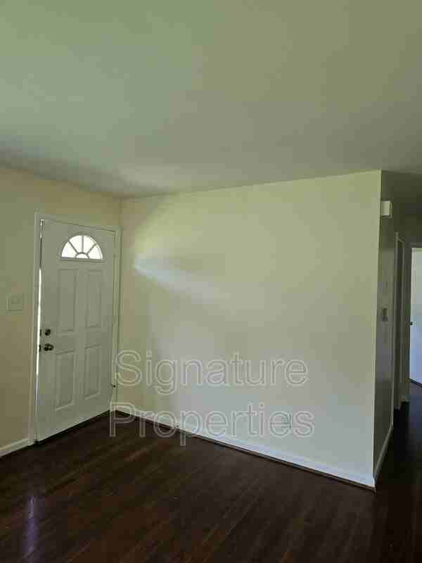 9302 Huron Ave - Photo 6 of 18