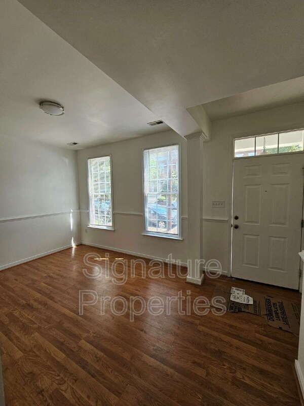 506 N 24th St - Photo 4 of 12