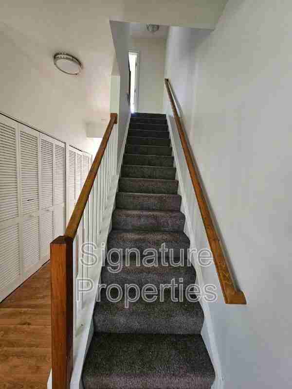 506 N 24th St - Photo 5 of 12
