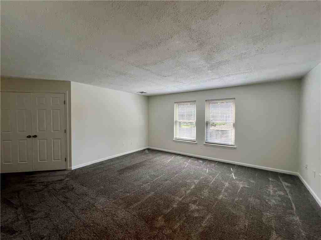 3524 W Shore Rd ##610 - Photo 5 of 19
