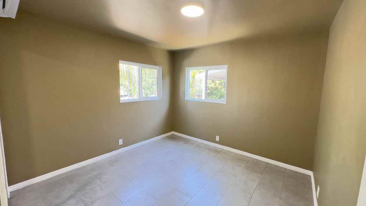 802 E 111th Dr - Photo 7 of 7