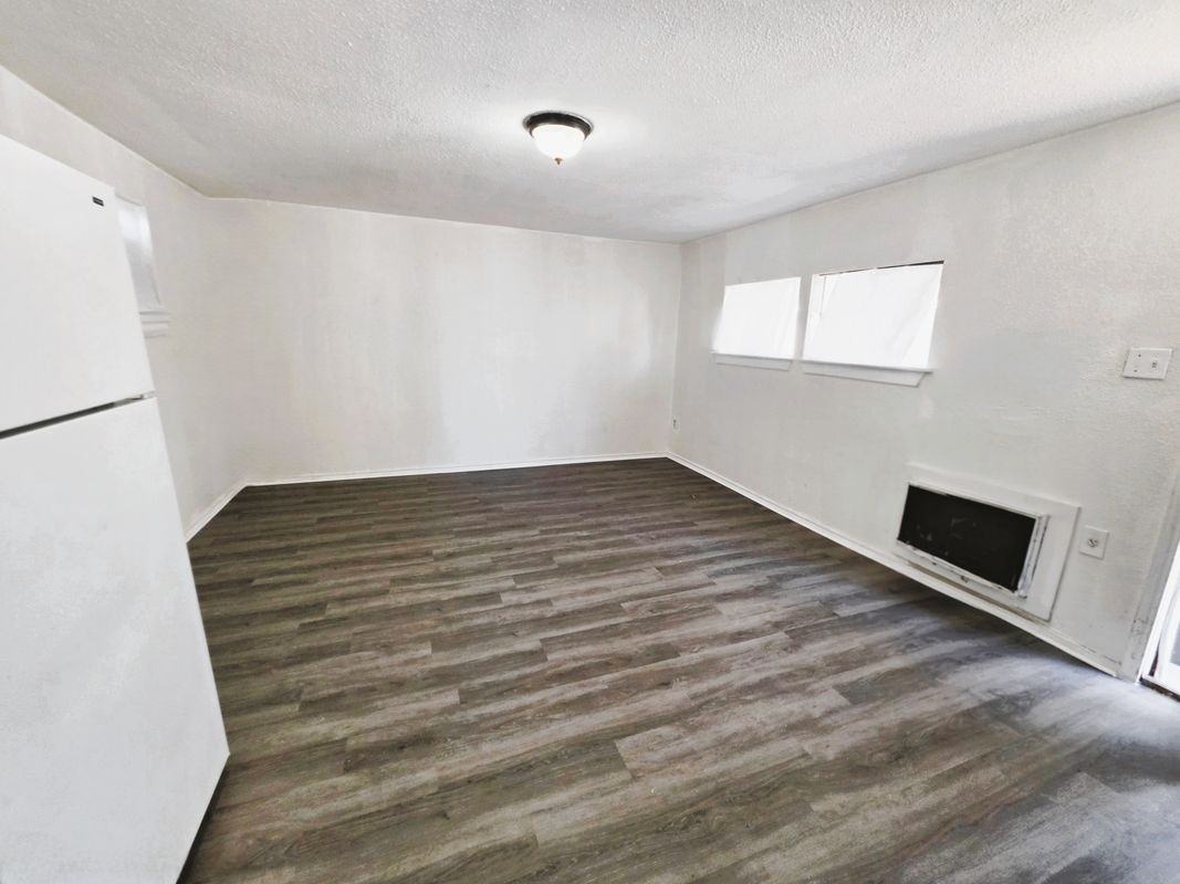 7327 Harlow Dr - Photo 4 of 4