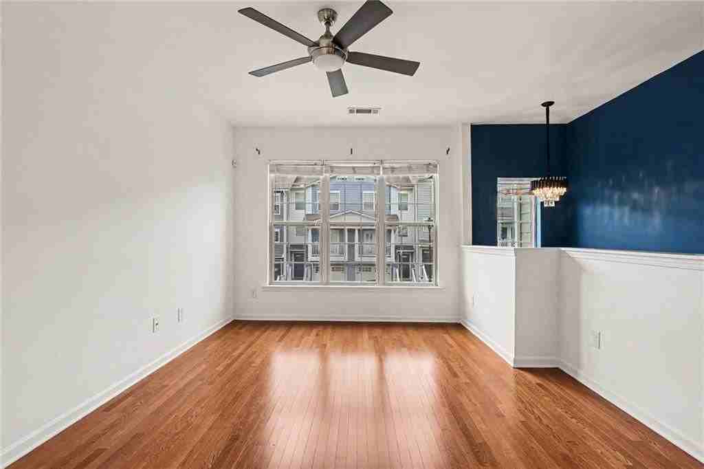 3030 Liberty Way Nw - Photo 4 of 18
