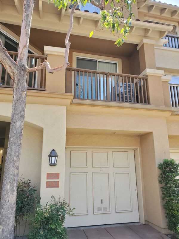 2676 Dietrich Dr - Photo 4 of 34
