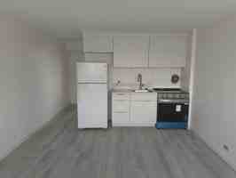 featured image of 711 Kamuela Ave