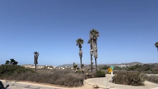 900 San Pedro St - Photo 2 of 41
