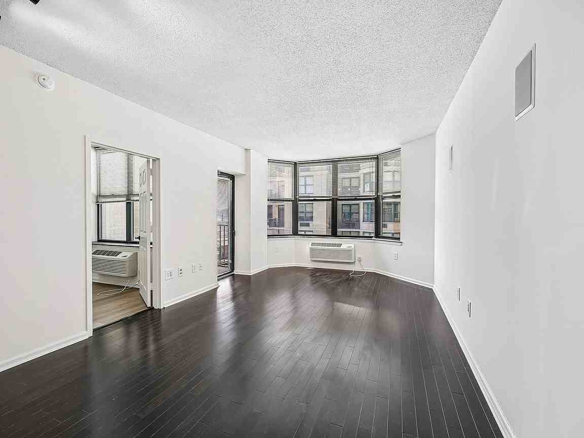 25 Port Imperial Blvd - Photo 6 of 7