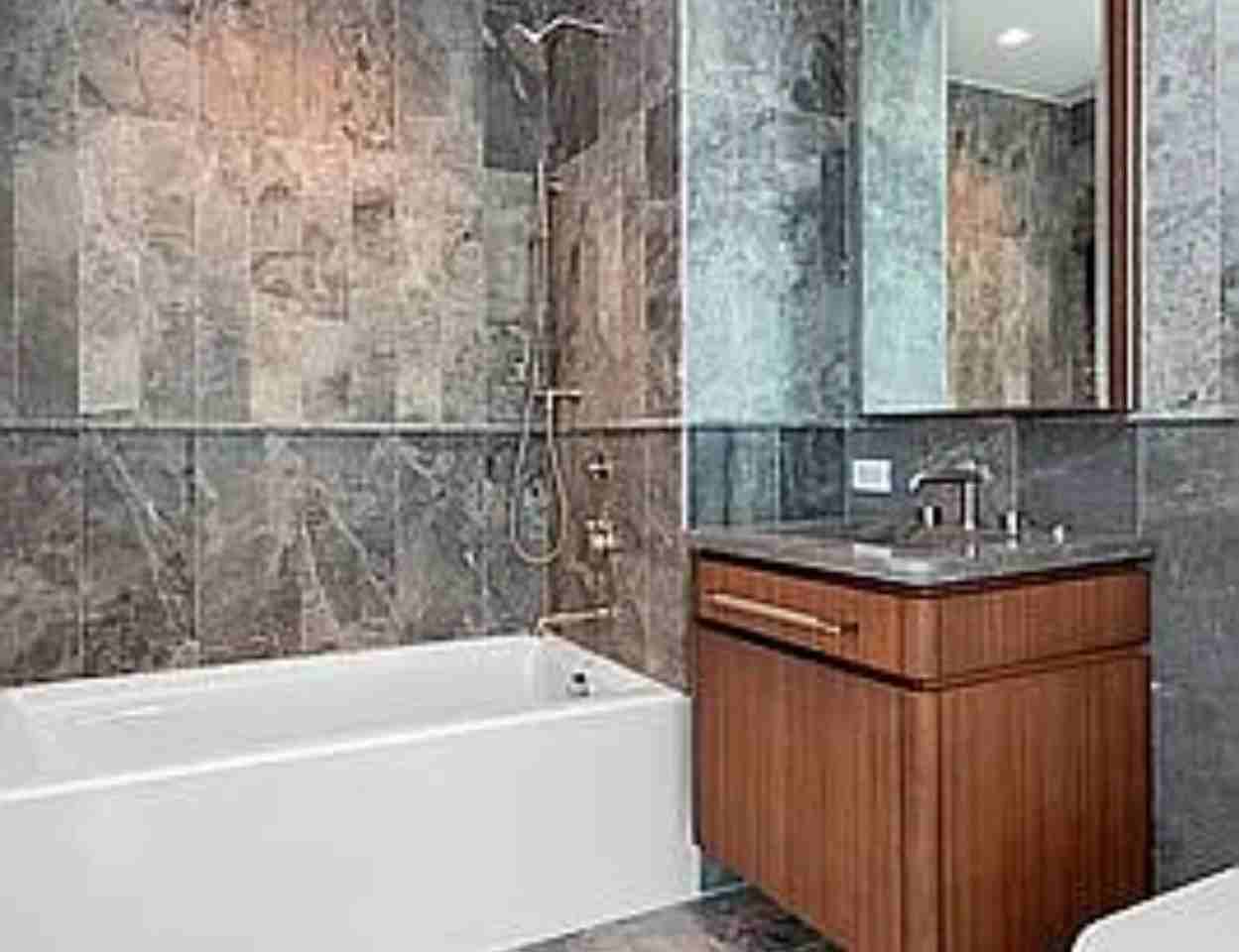 208 Delancey St - Photo 7 of 10