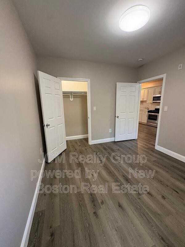 191 N Common St - Photo 4 of 14