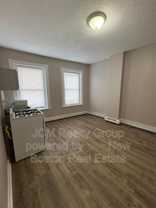 185 Green St - Photo 1 of 1