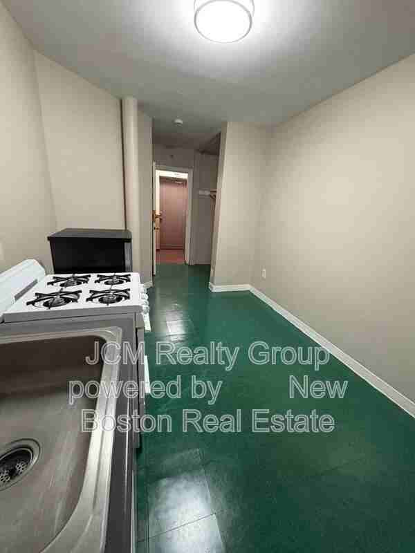 191 Green St #96 - Photo 3 of 13