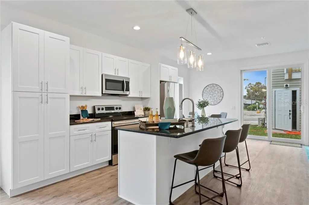 1277 Park St #NA - Photo 6 of 11