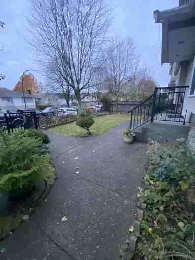 5892 St. Margarets St - Photo 6 of 6