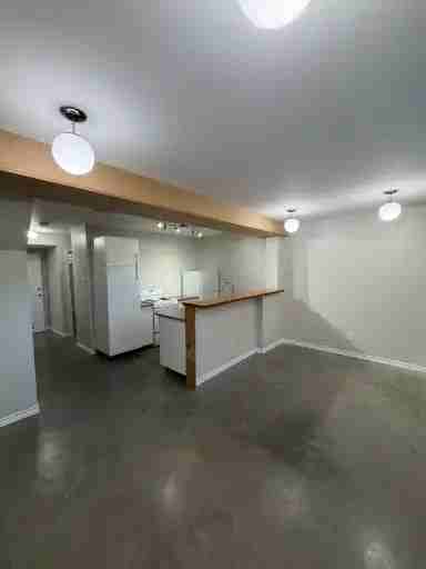 518 Avenue G S #B