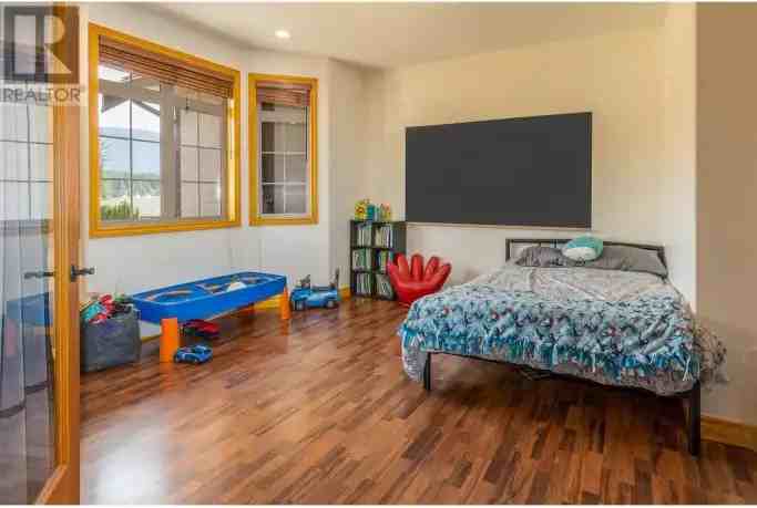 2738 Golf Course Dr - Photo 4 of 11