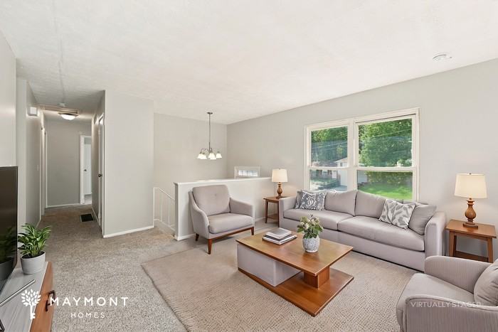 10288 Dewhill Ln - Photo 6 of 21