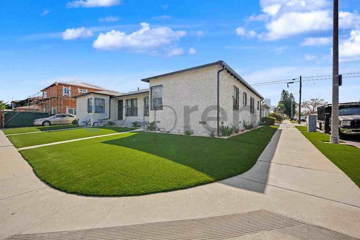 6901 8th Ave - Photo 4 of 19