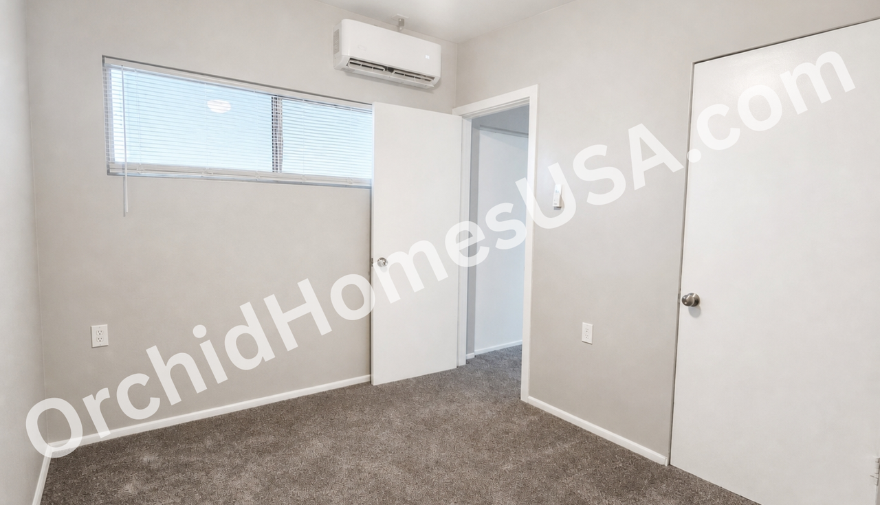 2601 East Greenway Road - Photo 6 of 14