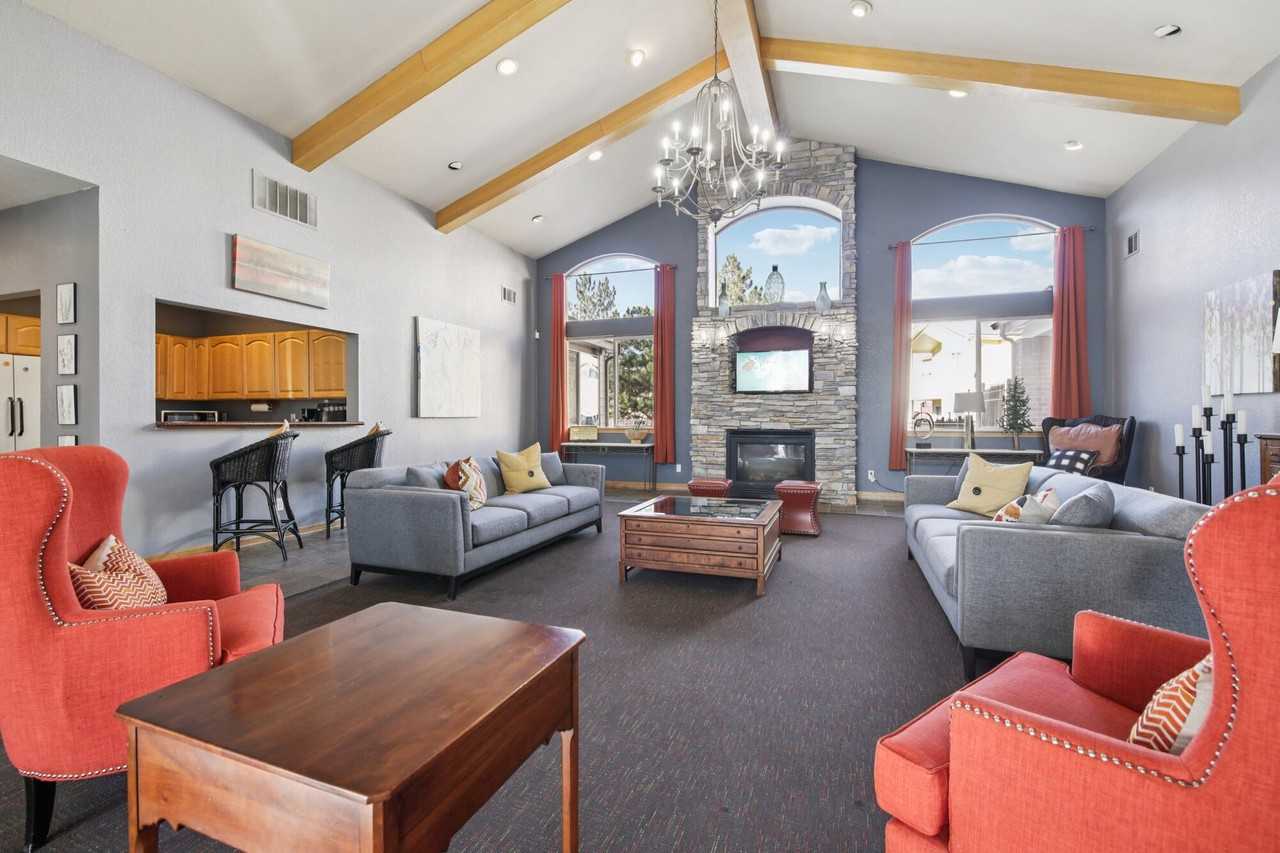 Creekstone Apartments - Photo 4 of 18
